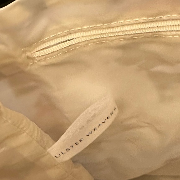 Ulster Weavers tote in Dog lovers print Good cond. 14"H 12.5"W 6"base - Picture 4 of 5